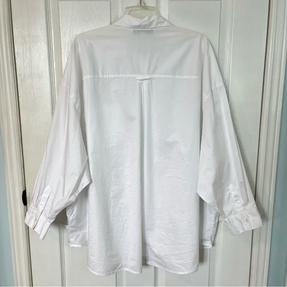 Old Navy Oversized Button-Down Boyfriend Shirt XXL White Casual Office Coverup - Picture 3 of 10